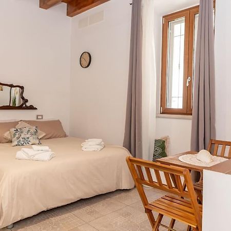 Apartmán Centro Storico Redmood House A 5 Min Dal Mare, Wi-Fi, A/C E Netflix Barletta Exteriér fotografie